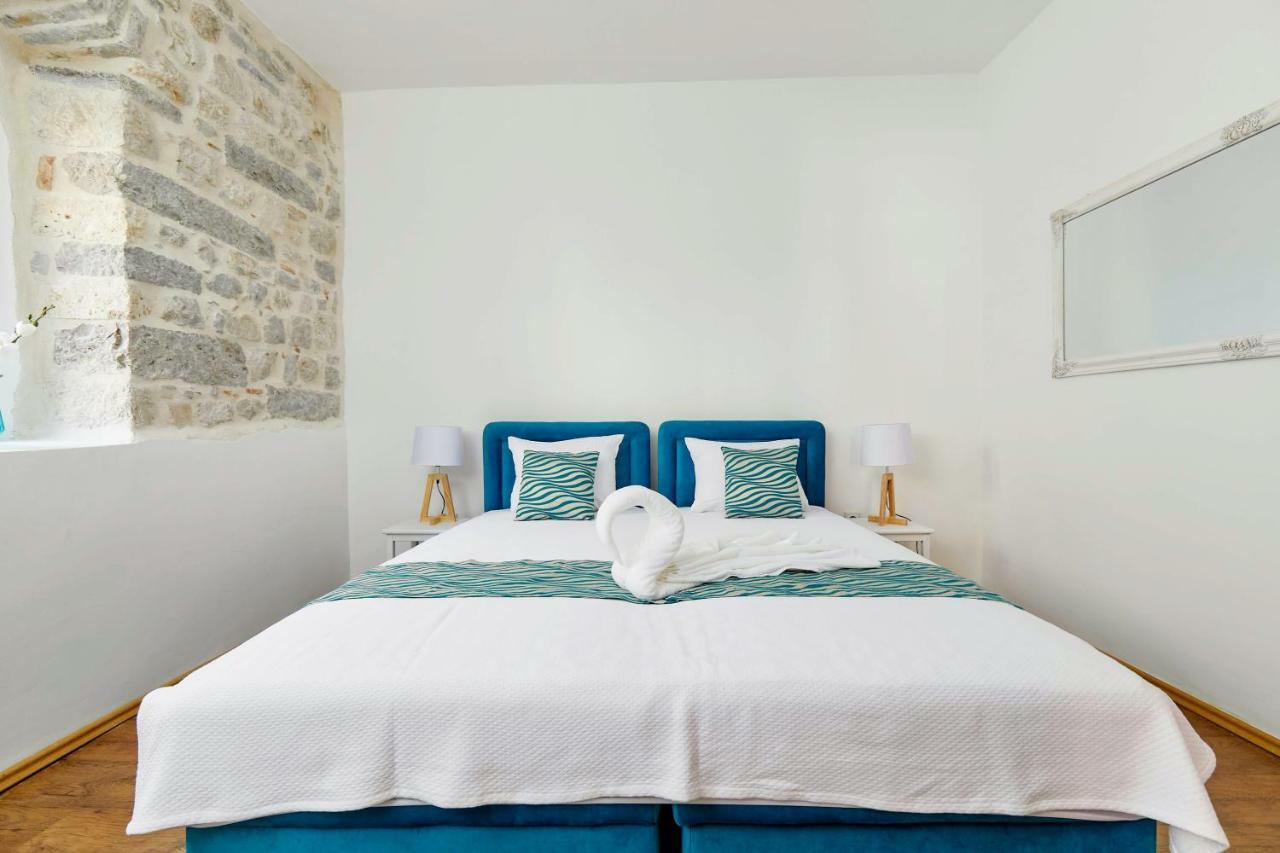 La Rocca Apartment Old Town Kotor Exteriör bild